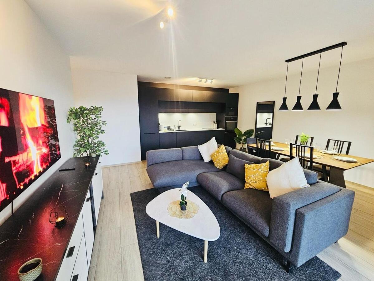Serene 2 Bedroom Flat With Private Terrace-cd10 * Luxembourg
